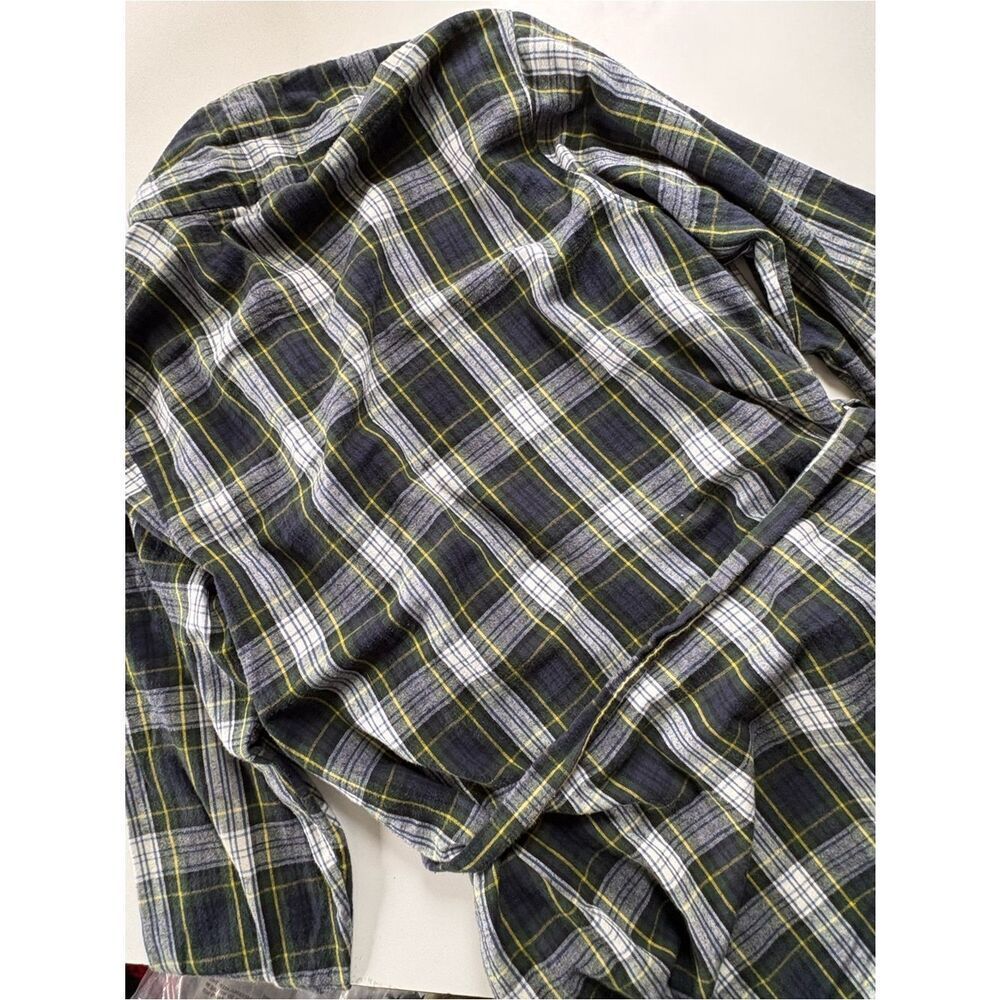 L.L. Bean Flannel Robe Large - Picture 9 of 13